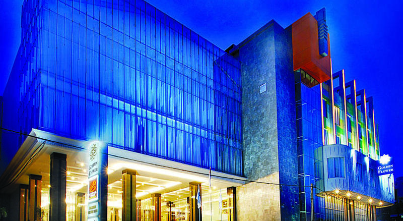 Golden Flower By Kagum Hotels Bandung Exterior foto